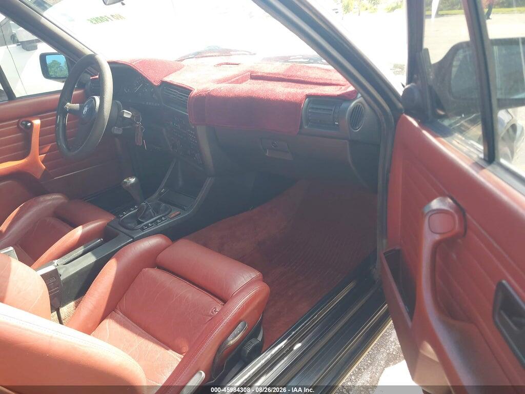 WBABB1306J1930773 1988 BMW 325 photo no. 5