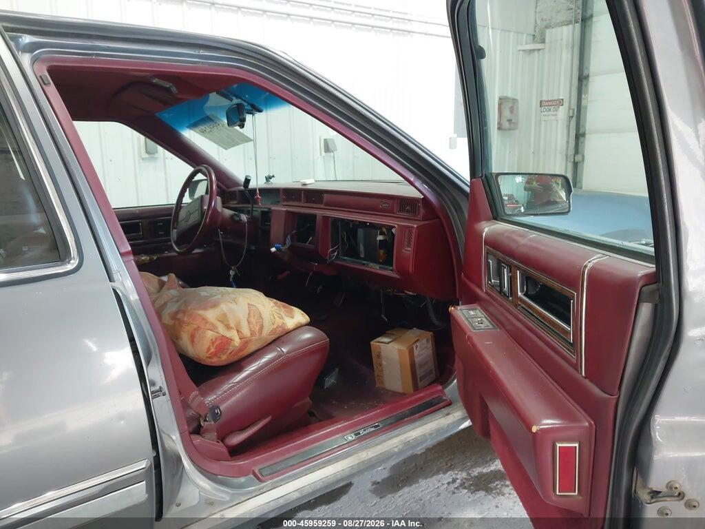 1G6CD53B1P4309381 1993 CADILLAC DEVILLE photo no. 5