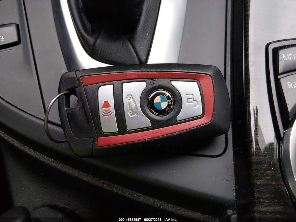WBA8E3G58GNU00082 2016 BMW 328I photo no. 11