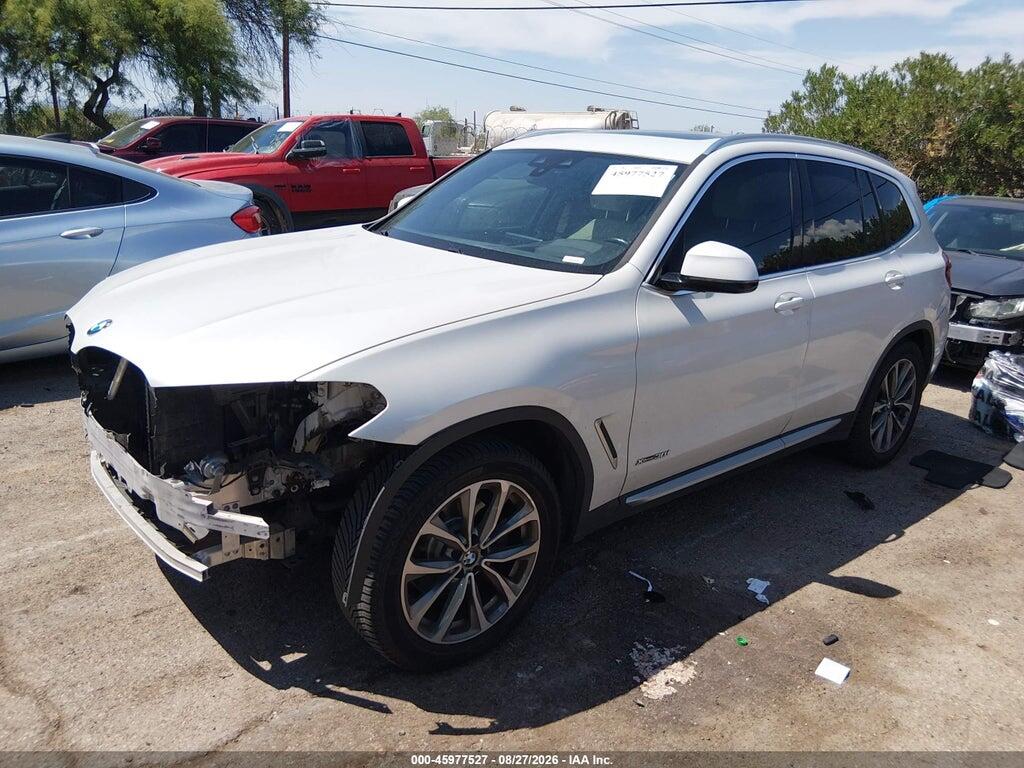 5UXTR9C56JLC74612 2018 BMW X3 photo no. 2