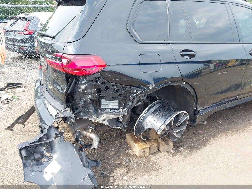 5UXCW2C00L9C02518 2020 BMW X7 photo no. 6