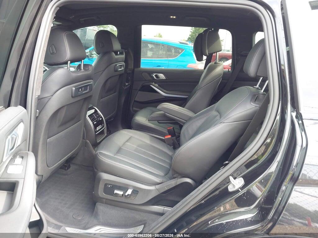 5UXCW2C00L9C02518 2020 BMW X7 photo no. 8