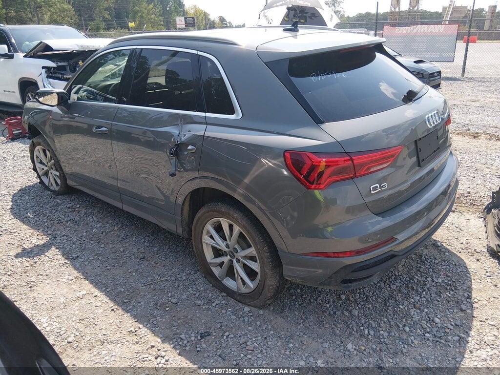 WA1DECF39P1087398 2023 AUDI Q3 photo no. 3