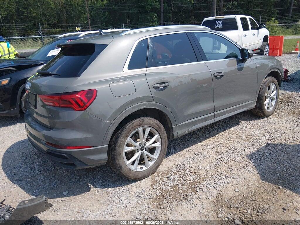 WA1DECF39P1087398 2023 AUDI Q3 photo no. 4