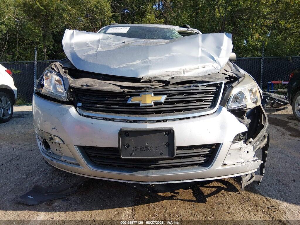 1GNKRFED5HJ116157 2017 CHEVROLET TRAVERSE photo no. 6