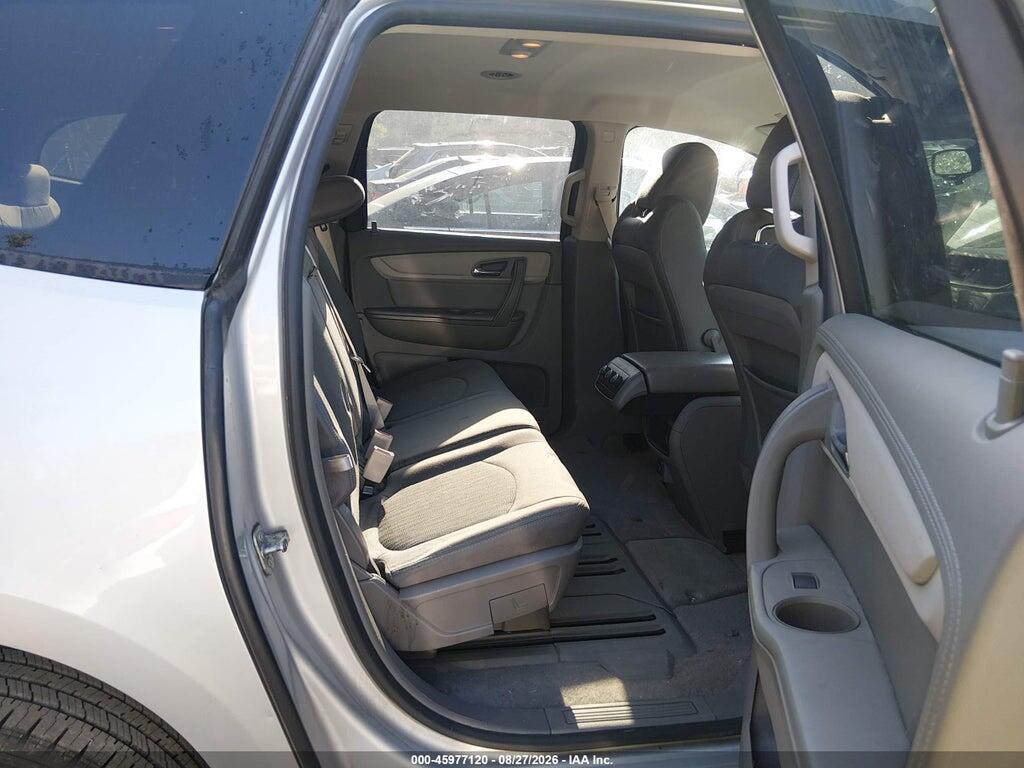 1GNKRFED5HJ116157 2017 CHEVROLET TRAVERSE photo no. 8