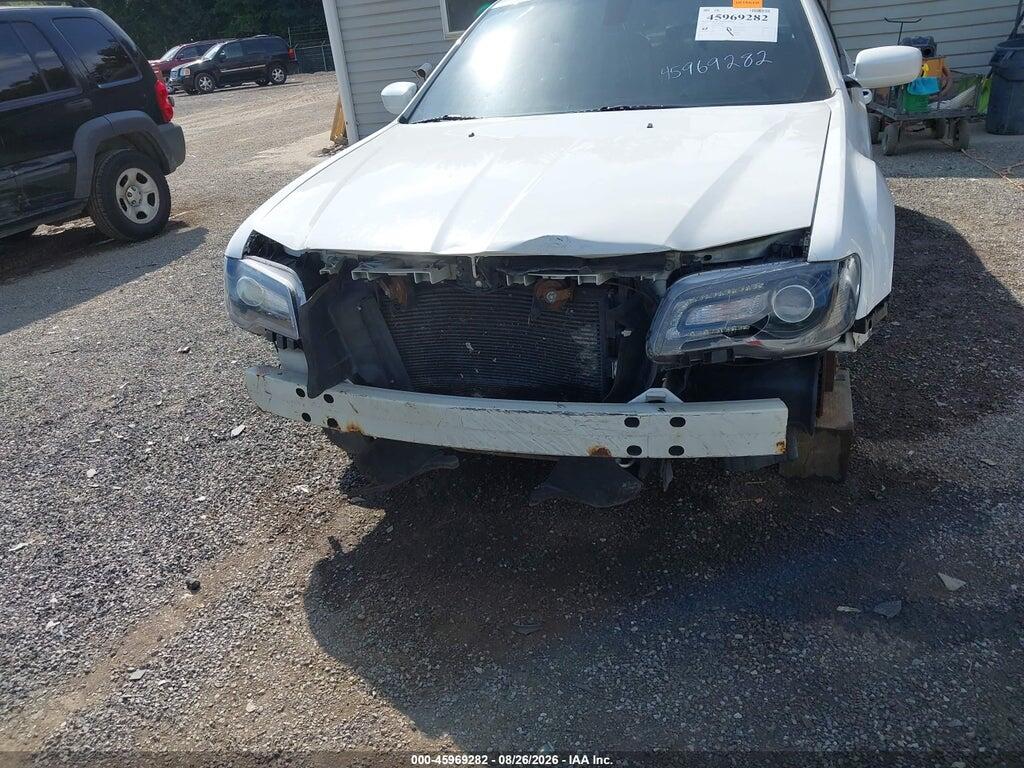 2C3CCABG4HH603419 2017 CHRYSLER 300 photo no. 6