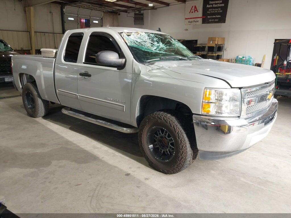 2013 CHEVROLET SILVERADO 1500 1GCRCSE08DZ312894