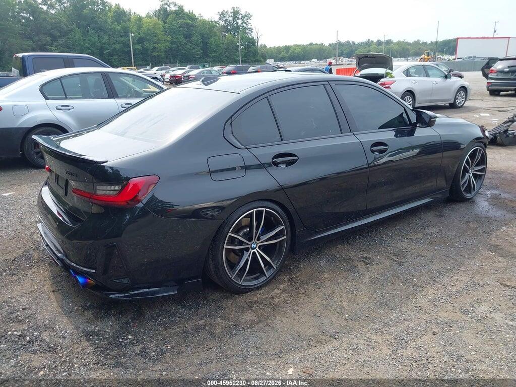 3MW89FF07P8D68840 2023 BMW 330I photo no. 4