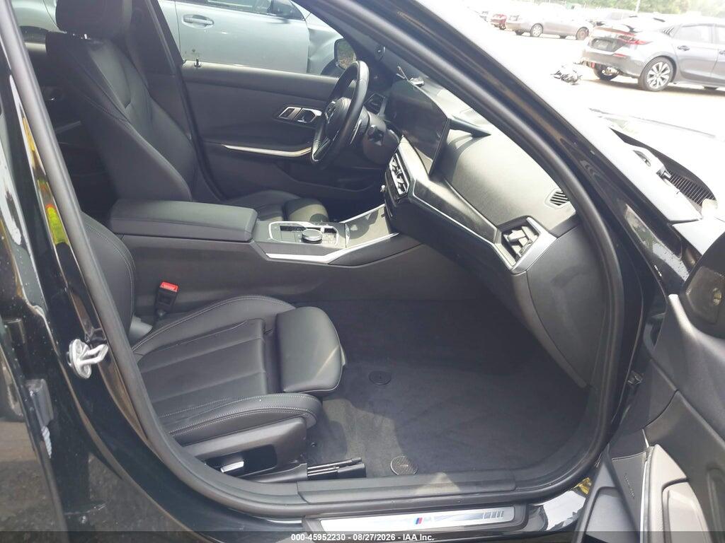 3MW89FF07P8D68840 2023 BMW 330I photo no. 5