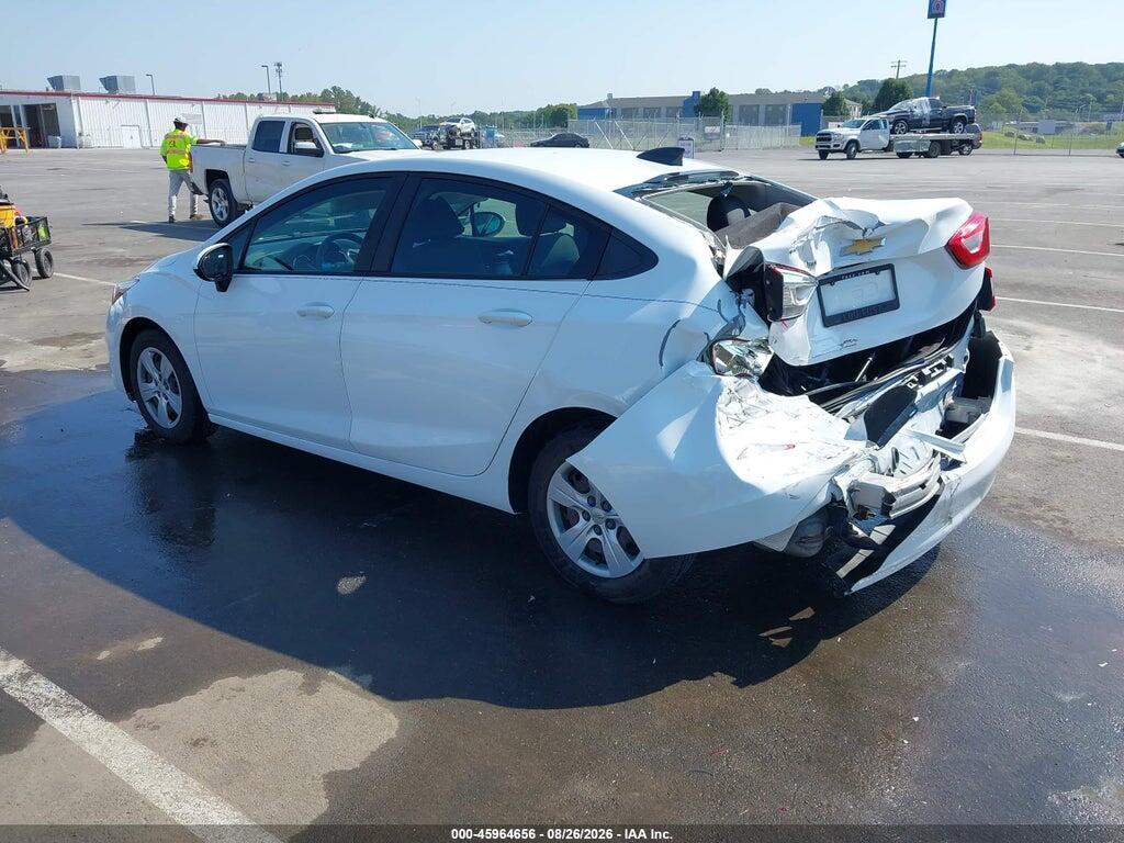 1G1BC5SM9J7126338 2018 CHEVROLET CRUZE photo no. 3