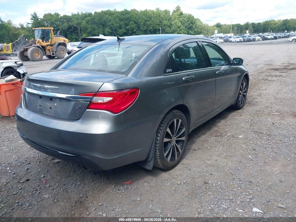 1C3CCBCG1DN524134 2013 CHRYSLER 200 photo no. 4