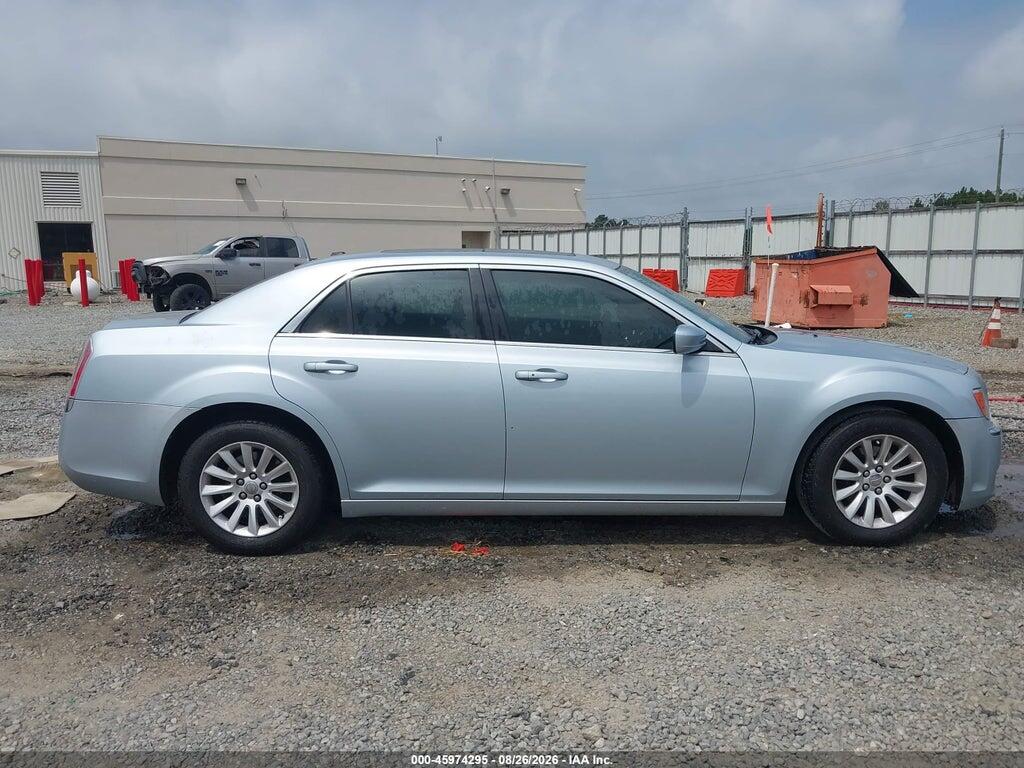 2C3CCAAG1DH589801 2013 CHRYSLER 300 photo no. 12