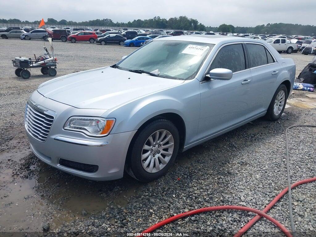 2C3CCAAG1DH589801 2013 CHRYSLER 300 photo no. 2