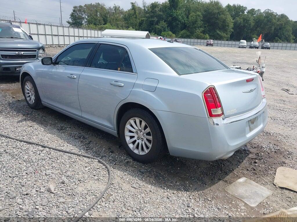 2C3CCAAG1DH589801 2013 CHRYSLER 300 photo no. 3