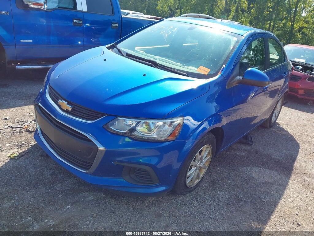 1G1JD5SB2L4100255 2020 CHEVROLET SONIC photo no. 2