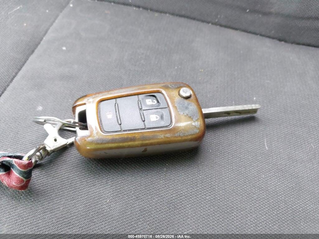 3GNCJNSB0GL272588 2016 CHEVROLET TRAX photo no. 11