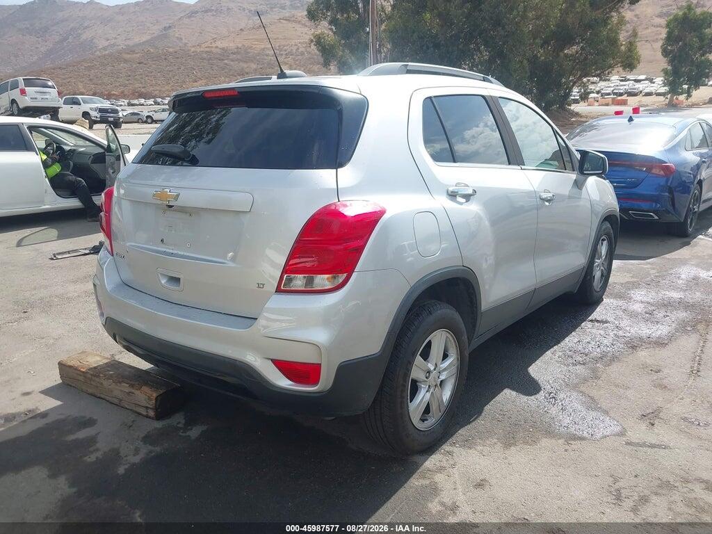KL7CJLSB7LB010699 2020 CHEVROLET TRAX photo no. 4