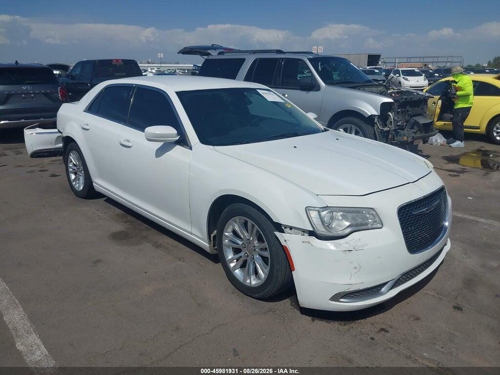 2C3CCAAG8GH229719 2016 CHRYSLER 300 photo no. 1