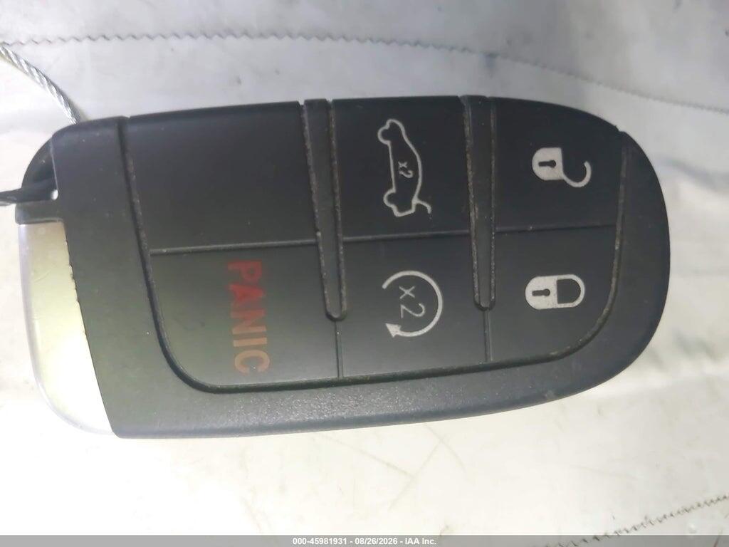 2C3CCAAG8GH229719 2016 CHRYSLER 300 photo no. 11