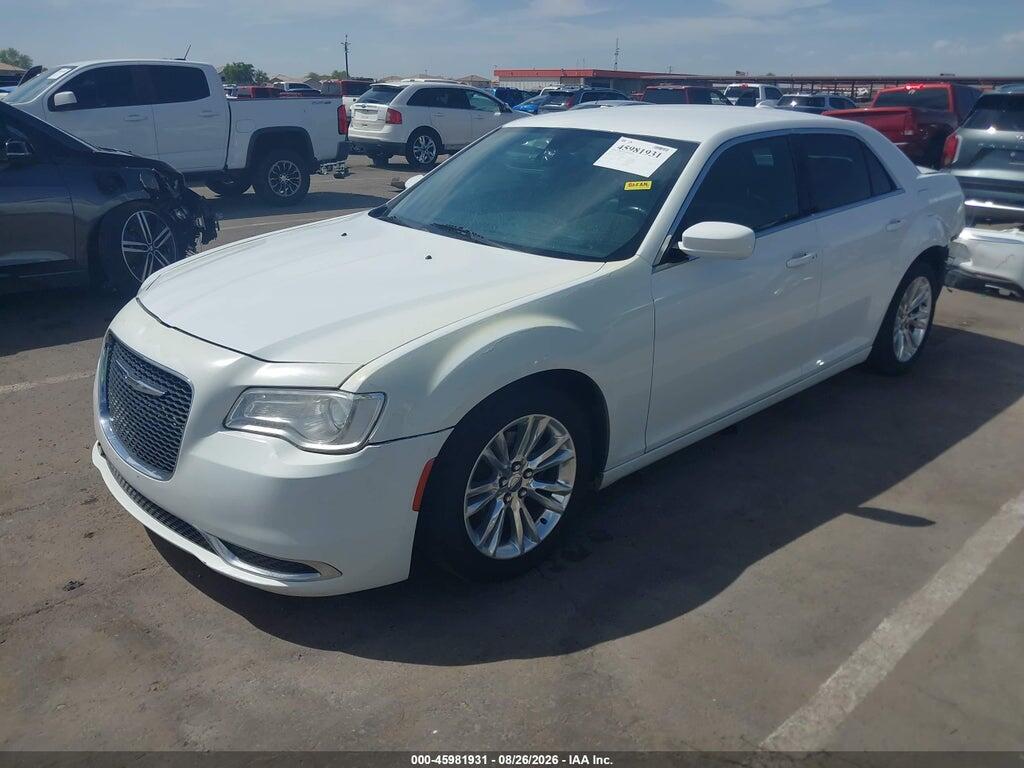 2C3CCAAG8GH229719 2016 CHRYSLER 300 photo no. 2
