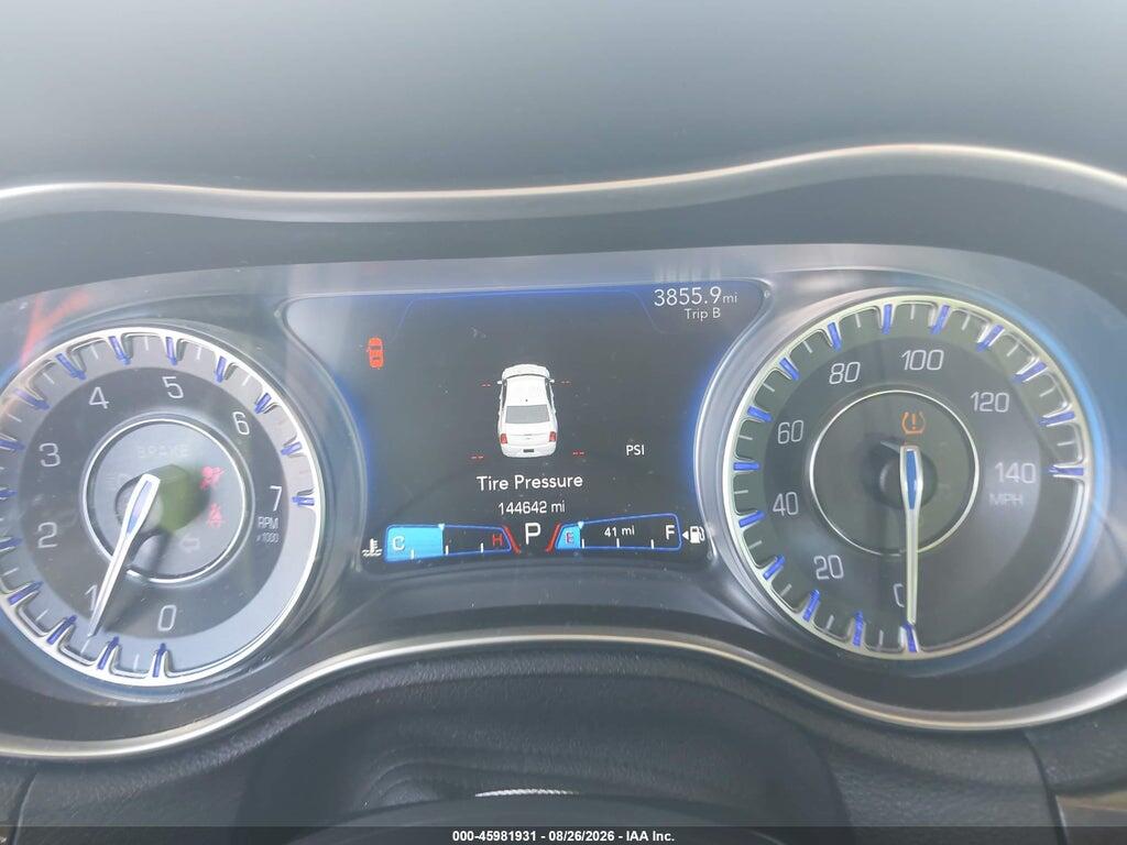 2C3CCAAG8GH229719 2016 CHRYSLER 300 photo no. 7