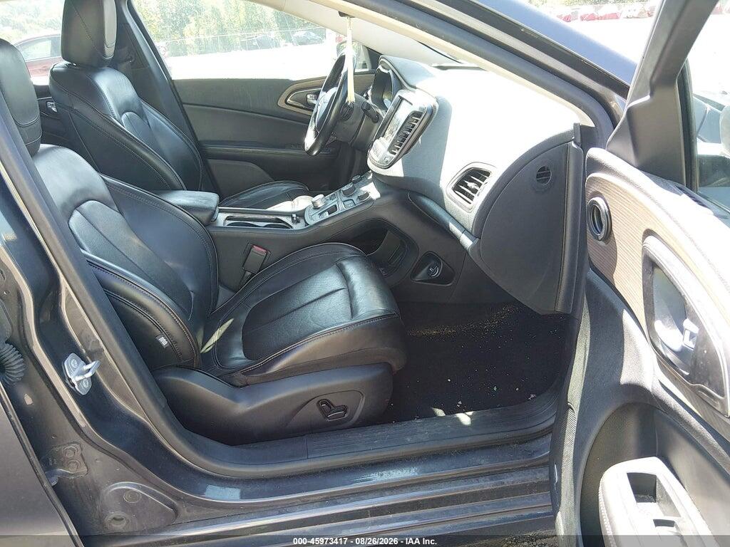 1C3CCCCG9GN170616 2016 CHRYSLER 200 photo no. 5