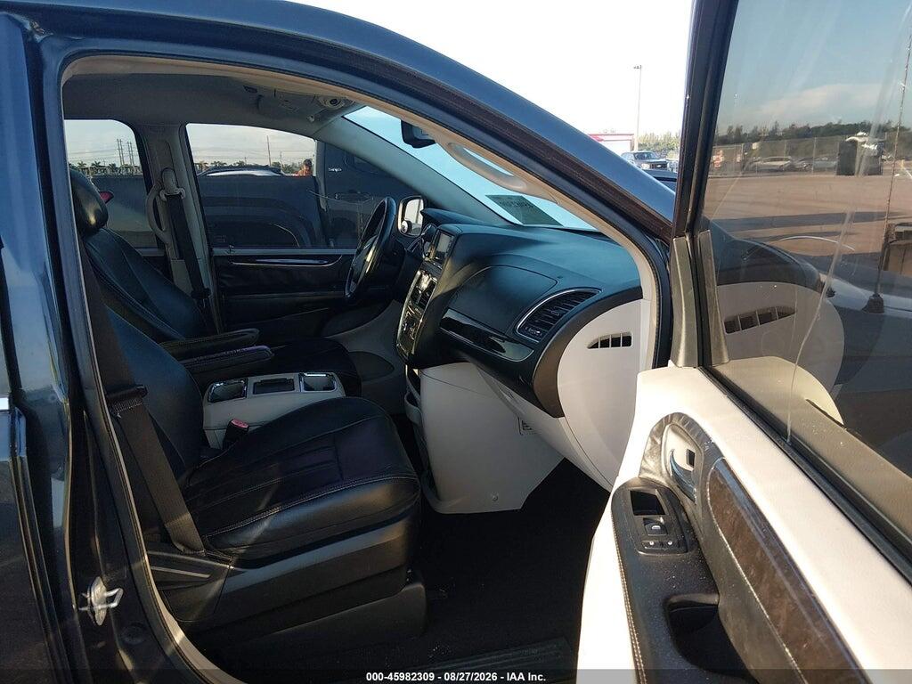 2C4RC1BG0ER358677 2014 CHRYSLER TOWN & COUNTRY photo no. 5
