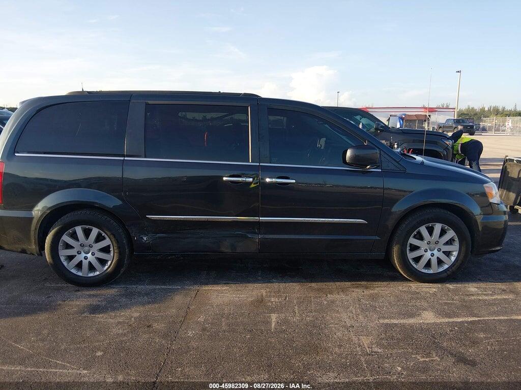 2C4RC1BG0ER358677 2014 CHRYSLER TOWN & COUNTRY photo no. 6