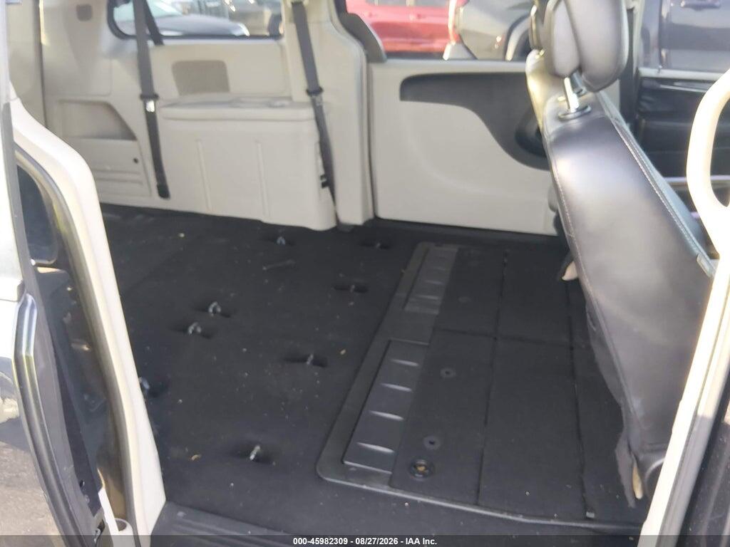 2C4RC1BG0ER358677 2014 CHRYSLER TOWN & COUNTRY photo no. 8