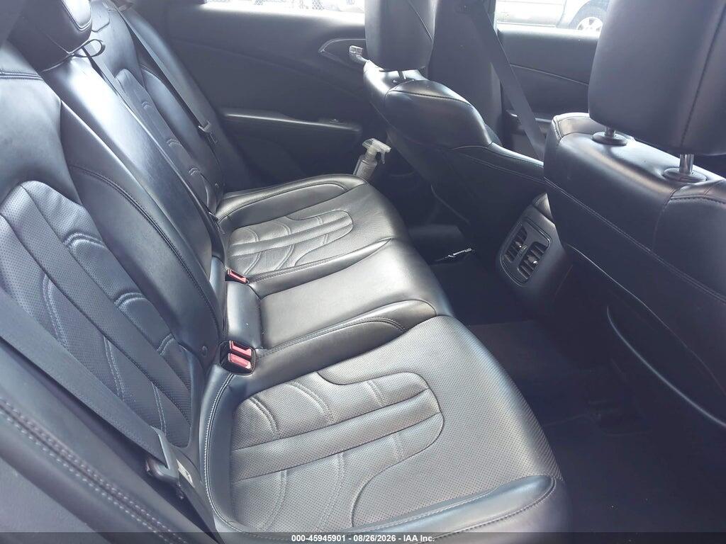 1C3CCCDG5FN664744 2015 CHRYSLER 200 photo no. 8