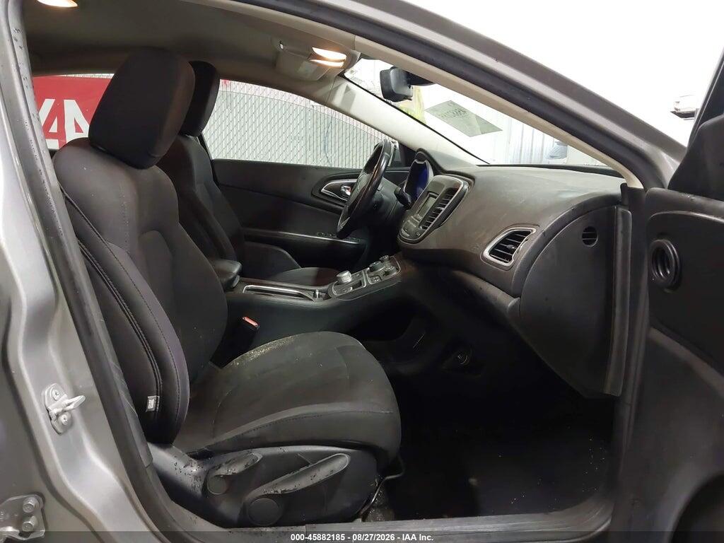 1C3CCCAB3FN599112 2015 CHRYSLER 200 photo no. 5