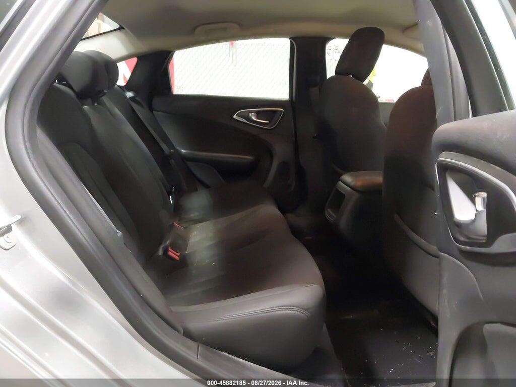 1C3CCCAB3FN599112 2015 CHRYSLER 200 photo no. 8