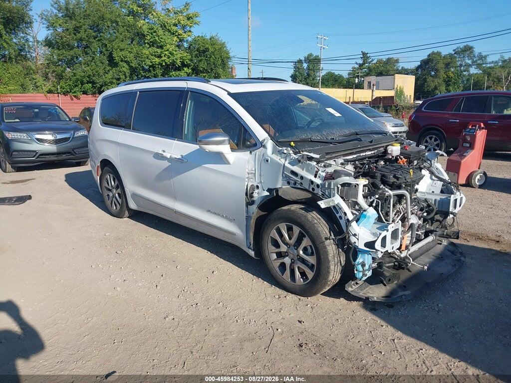 2C4RC1N79RR104810 2024 CHRYSLER PACIFICA HYBRID photo no. 1