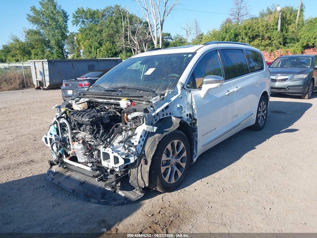 2C4RC1N79RR104810 2024 CHRYSLER PACIFICA HYBRID photo no. 2