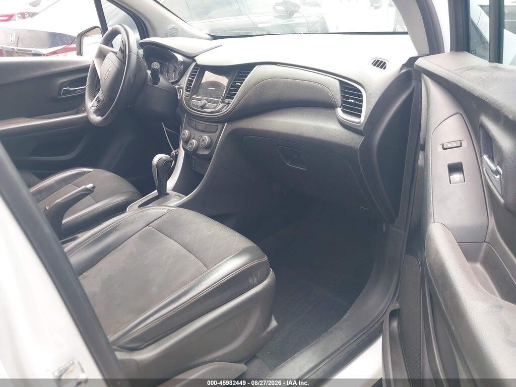 KL7CJLSB1JB583112 2018 CHEVROLET TRAX photo no. 5