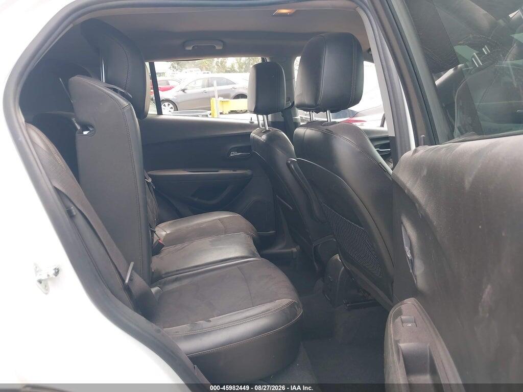 KL7CJLSB1JB583112 2018 CHEVROLET TRAX photo no. 8