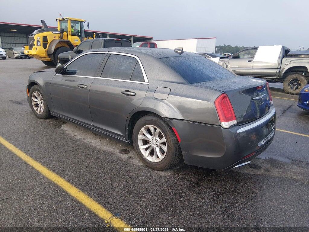 2C3CCAAG4FH755134 2015 CHRYSLER 300 photo no. 3