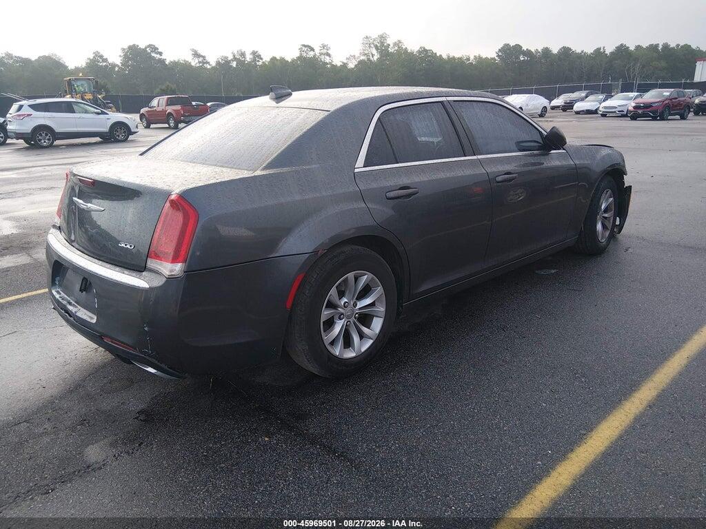 2C3CCAAG4FH755134 2015 CHRYSLER 300 photo no. 4