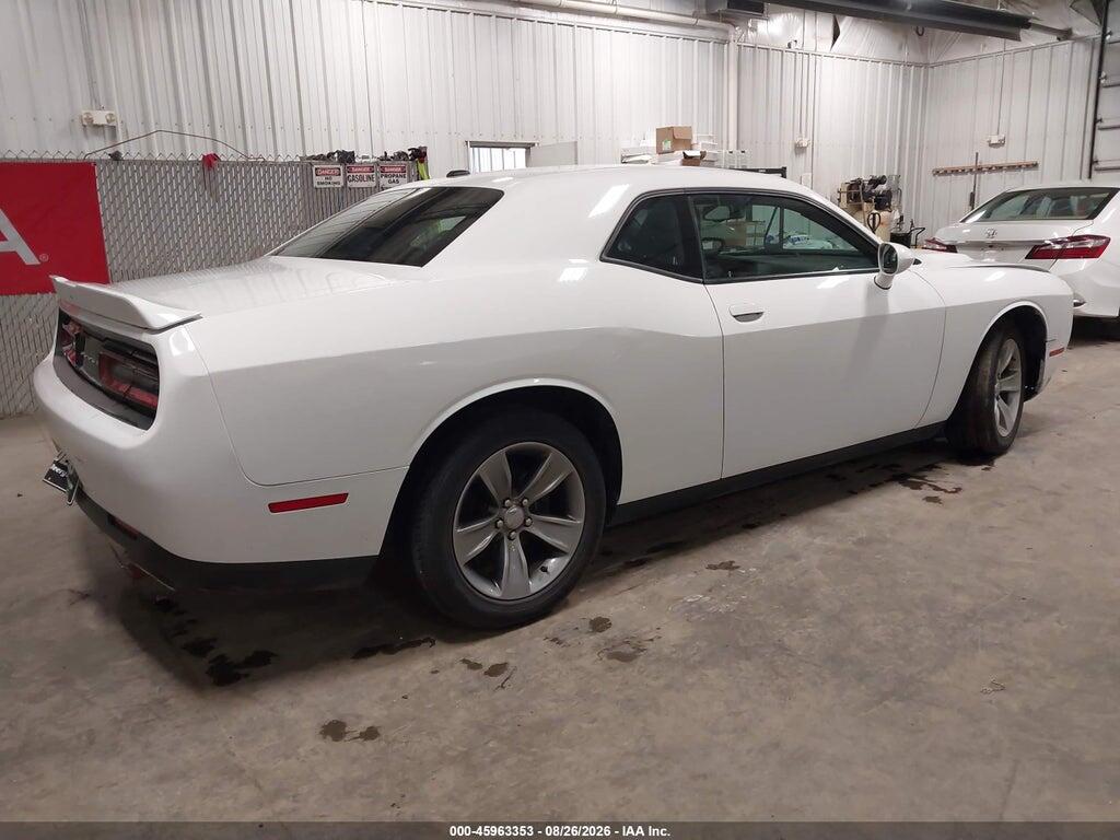 2C3CDZAG1JH322049 2018 DODGE CHALLENGER photo no. 4