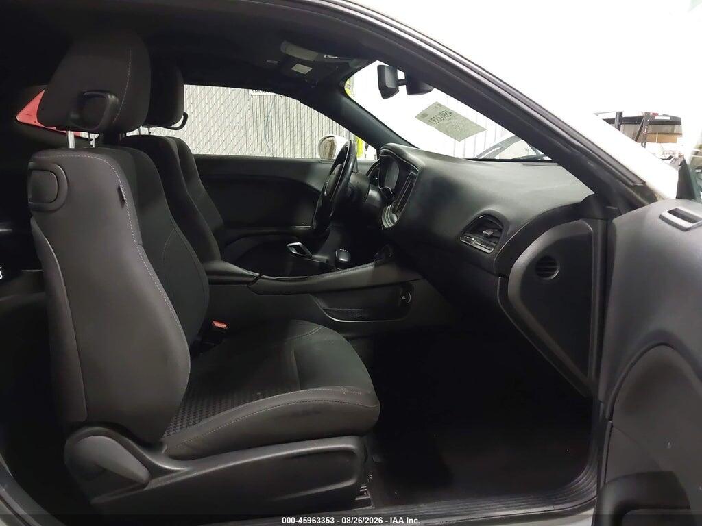 2C3CDZAG1JH322049 2018 DODGE CHALLENGER photo no. 5