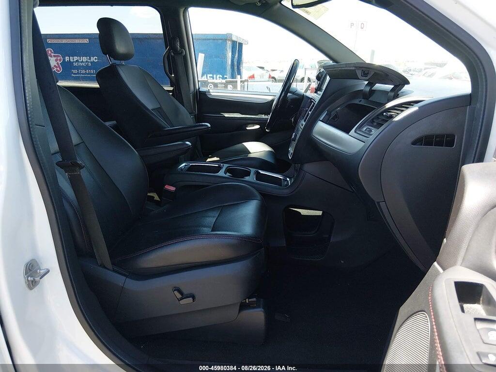 2C4RDGEG9JR336330 2018 DODGE GRAND CARAVAN photo no. 5