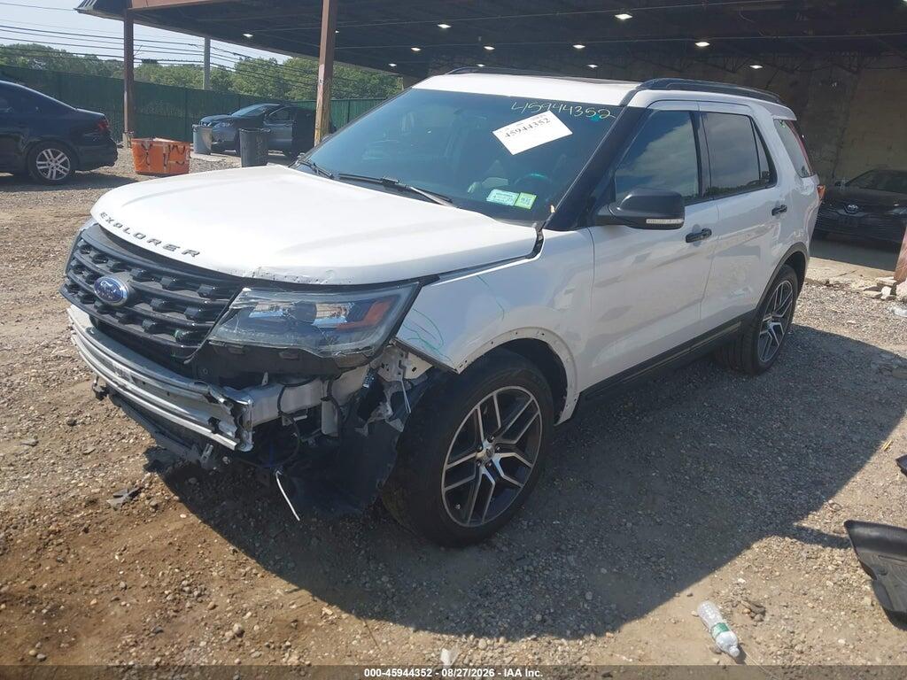 1FM5K8GT2GGA05602 2016 FORD EXPLORER photo no. 2