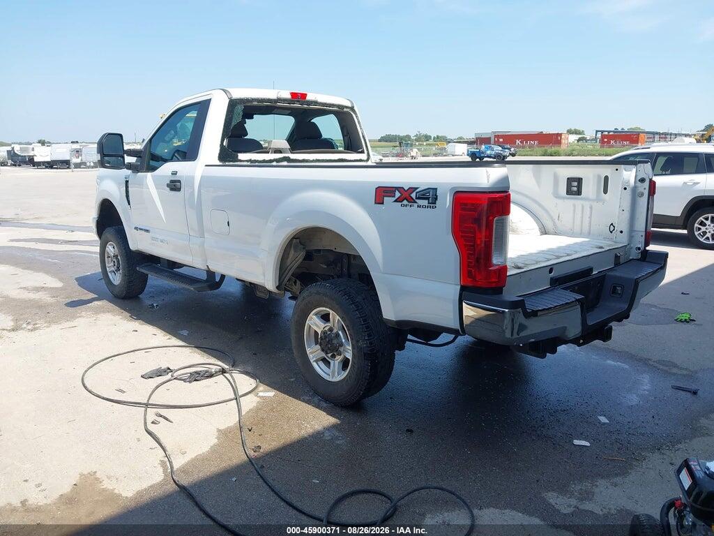 1FTRF3BT6KEF12897 2019 FORD F-350 photo no. 3