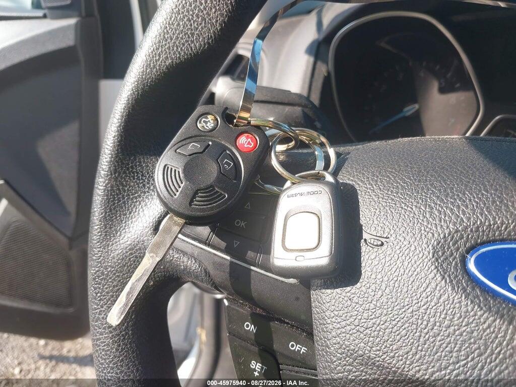 1FADP3F25GL267303 2016 FORD FOCUS photo no. 11