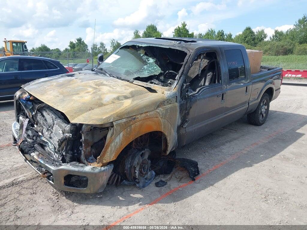 1FT7W2BT7EEA99104 2014 FORD F-250 photo no. 2