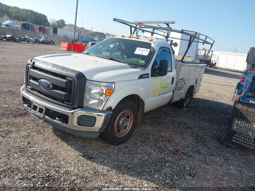 1FDRF3E68EEA93652 2014 FORD F-350 CHASSIS photo no. 2