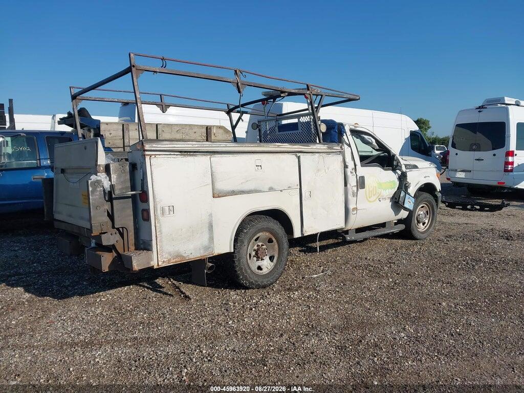 1FDRF3E68EEA93652 2014 FORD F-350 CHASSIS photo no. 4