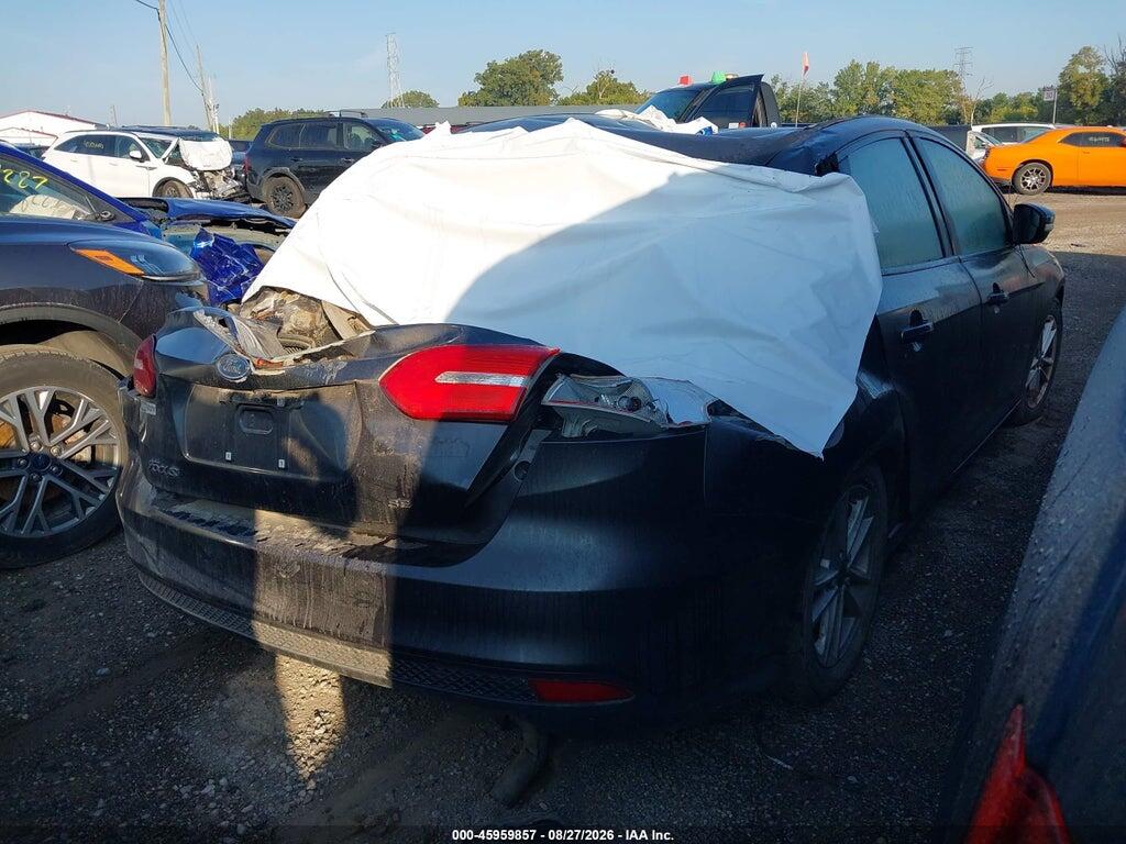 1FADP3F25FL319219 2015 FORD FOCUS photo no. 4
