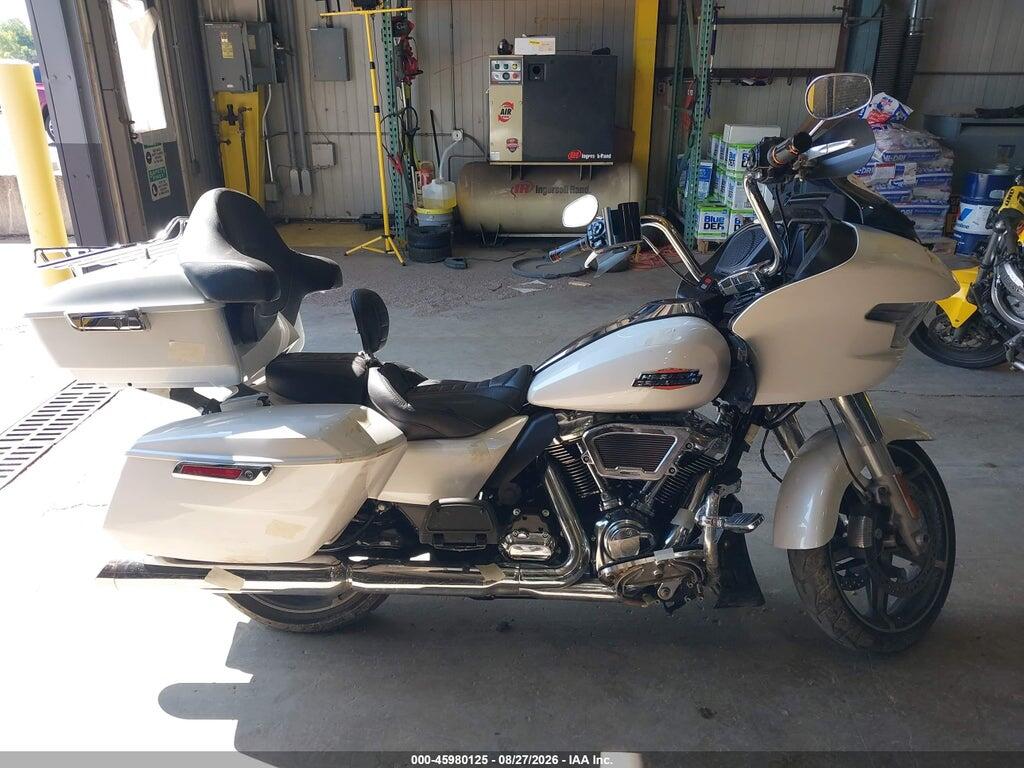 1HD1KH718RB647838 2024 HARLEY-DAVIDSON FLTRX photo no. 12